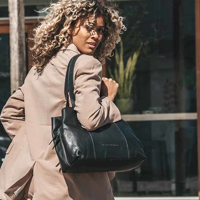 Gail Full-Grain Leather Shoulder Bag