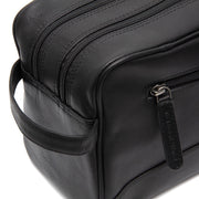 
Authentic 100% Full-Grain Leather Grain Texture & Heavy-Duty Seam Stitching Detail