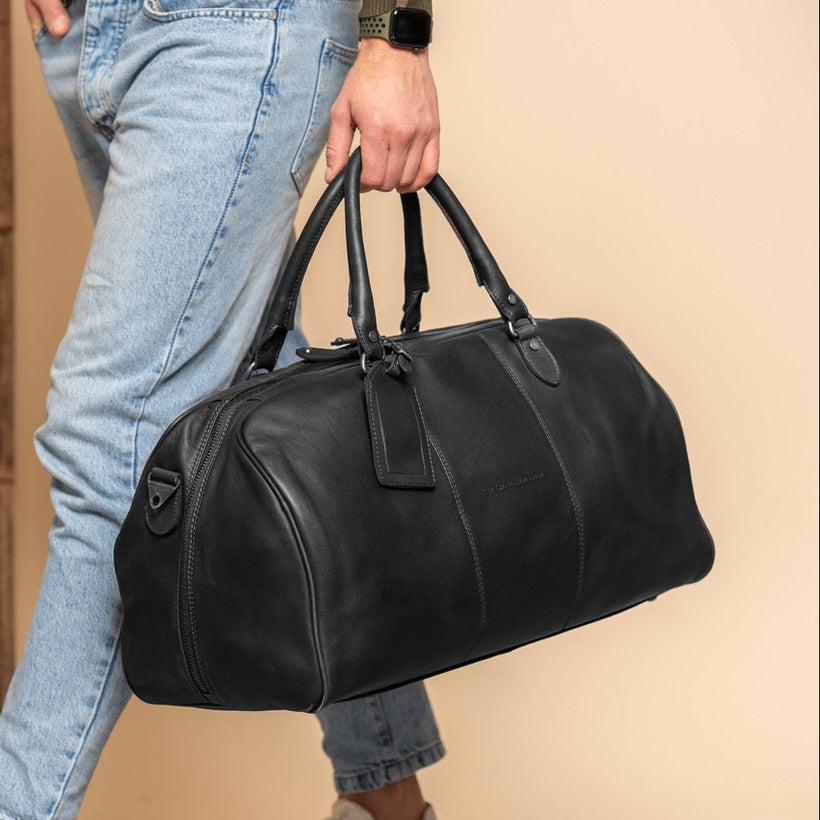 William Full-Grain Leather Weekender Bag